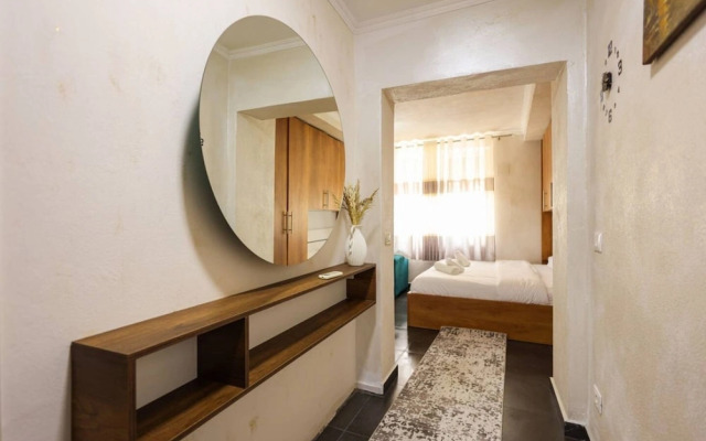 Palace Coast Apartment