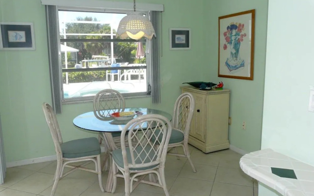 961 Abaco Court