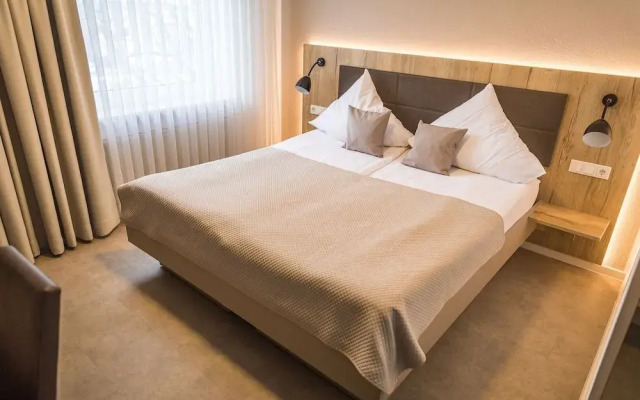Hotel Und Weinstube Lehn