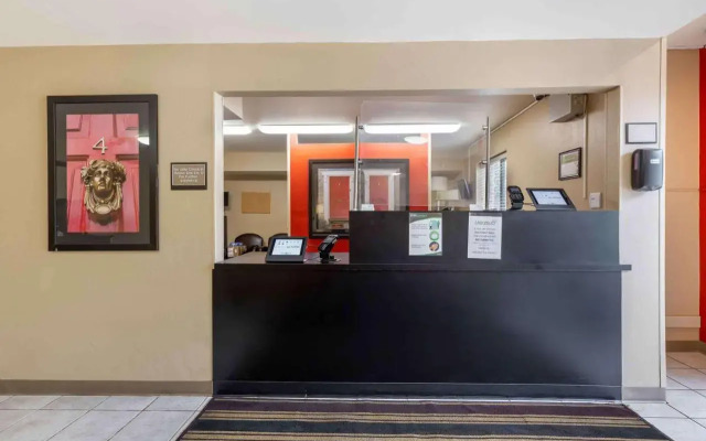 Studio Plus Akron - Copley