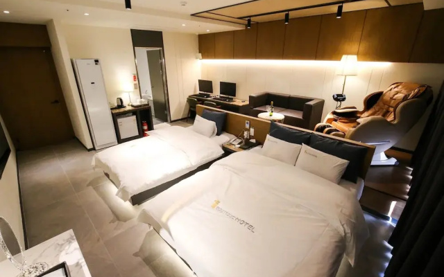 Chungjangro 1st Boutique Hotel