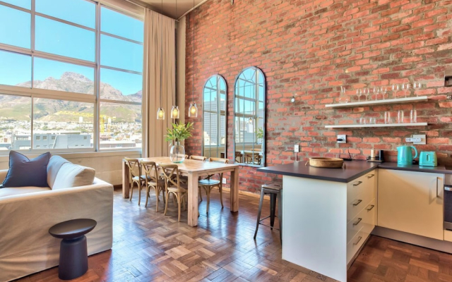 West Side Studios Mountain View Loft