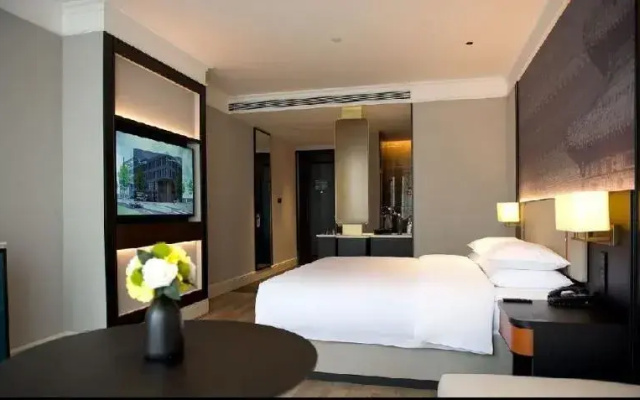 N31 Hotel