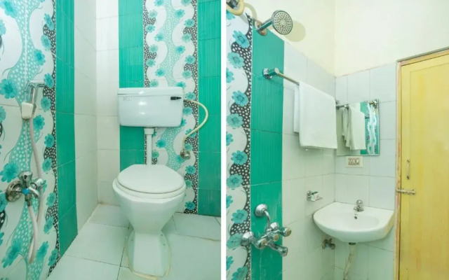 Shree Comforts By OYO Rooms