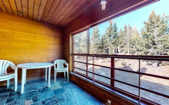 Aspen Creek #215 - Hot Tubs, Near Golf & Hiking
