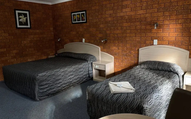 Yambil Inn Motel