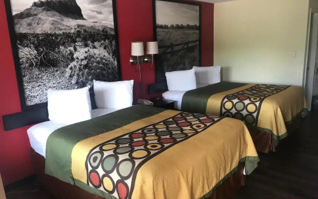 Colonial Inn Corsicana