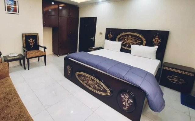 Hotel White Pearl