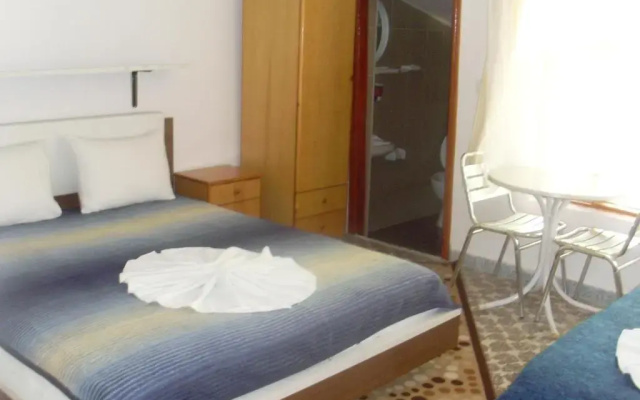 Onder Hostel