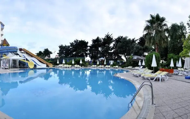 Alanya First Class Hotel