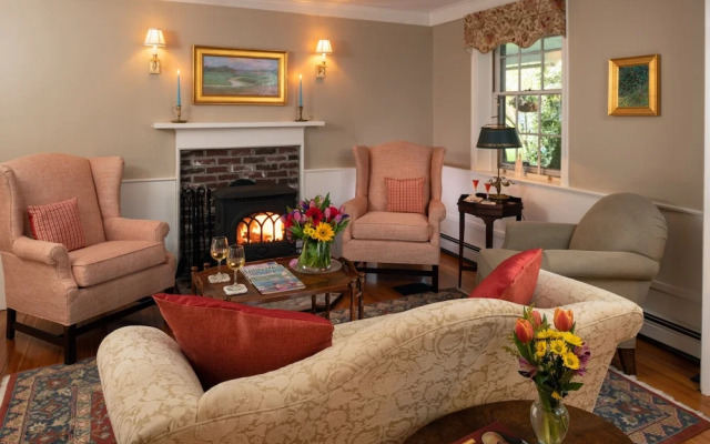 Candleberry Inn on Cape Cod
