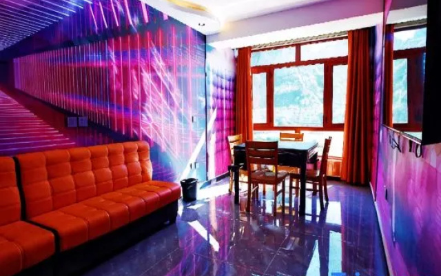 Tiegemen Express Hotel