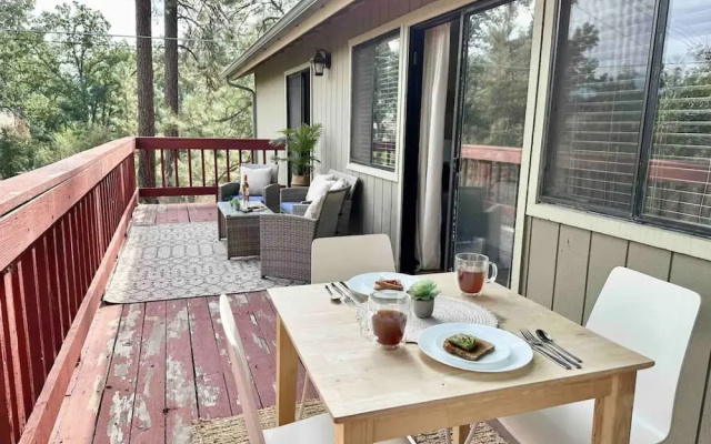 Prime Location Yosemite Adventure by Casa Oso