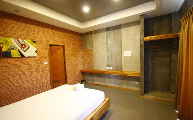 Suanmaithara Resort