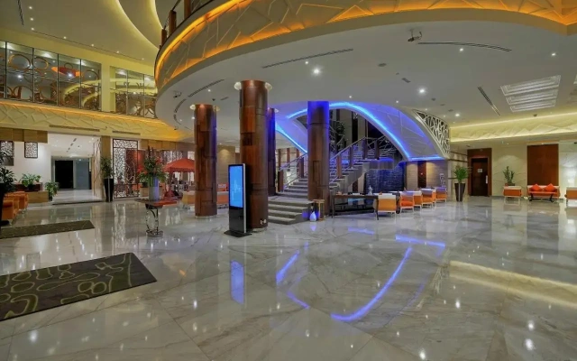 Отель Marriott Production City, Dubai