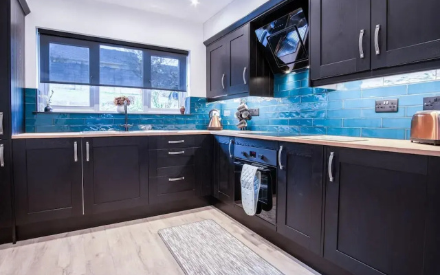 Wiston Street - 2 Bedroom Holiday Home - Pembroke