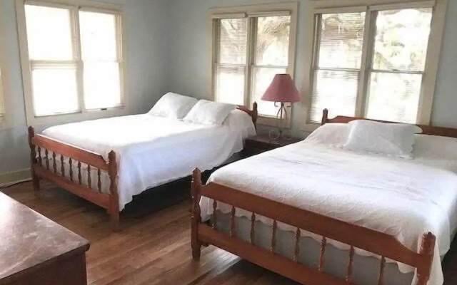 Seaczar's Retreat