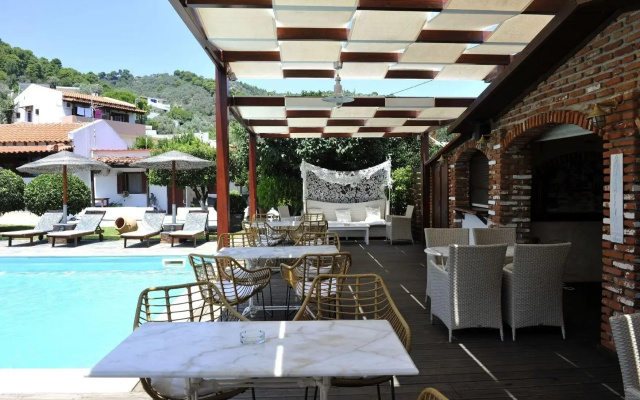 Studios Mahi