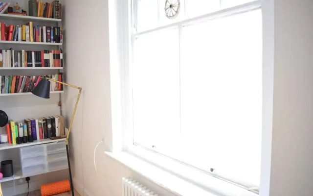 Stylish 1 Bedroom Property in Shoreditch