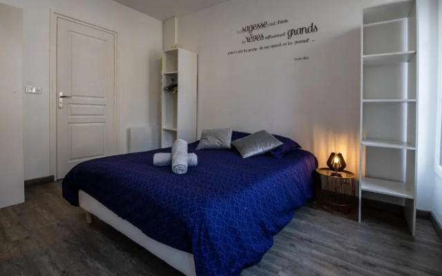 Grand F2 refait à neuf, Plein coeur Centre Ville
