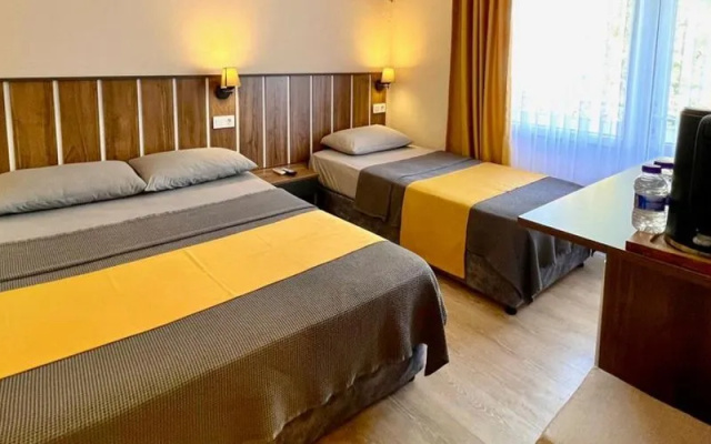 Cord Hotel & Resort