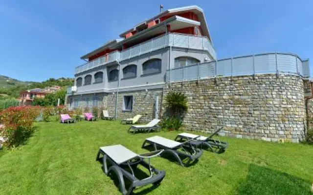 Aparthotel 4 Stars Imperia