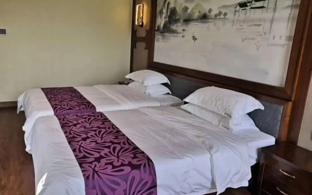 Changxing Renaissance Inn