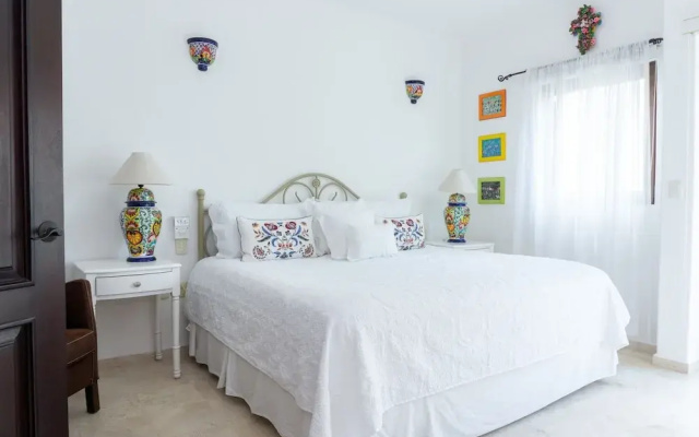 Royal Palms 8 2 Bedroom Condo by RedAwning