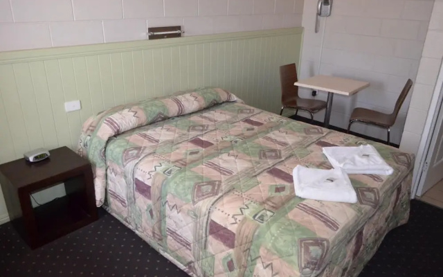 Welcome Home Motel and Apartments