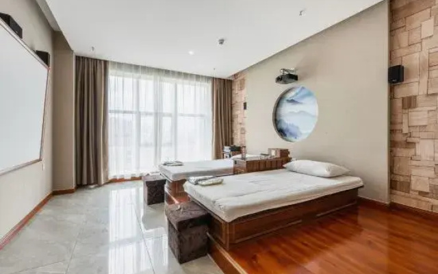 Kaixiang Hotel