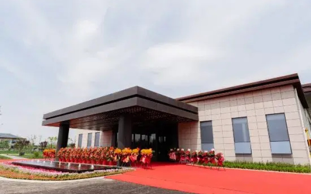 Baoji Fufeng County DiJianNanShan Hot Spring Hotel (Famen Cultural Scenic Area)
