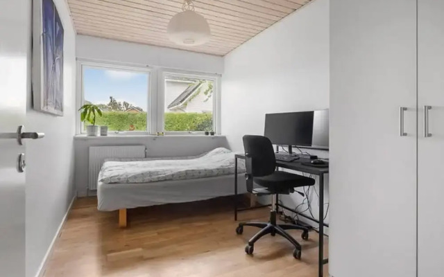 Renovated House Located on Skolebakken 60