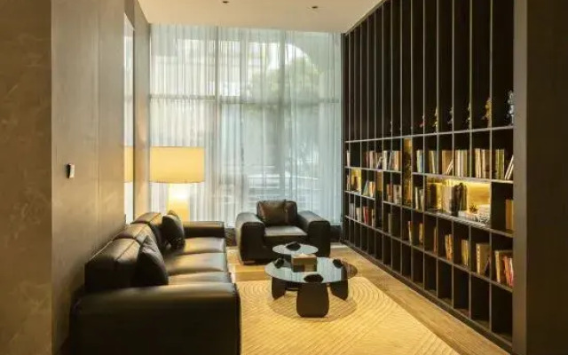 Junhao Yashen Hotel