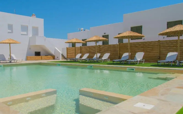 Ostria Hotel and Apartments