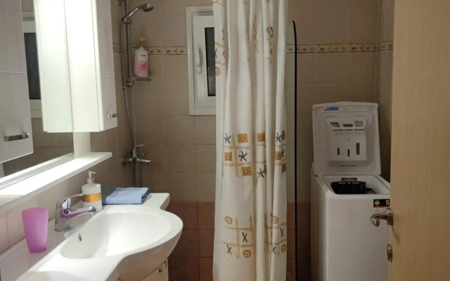 Cozy apartment near the sea in Palaio Faliro