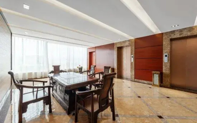 Huaxi Guiguan Hotel