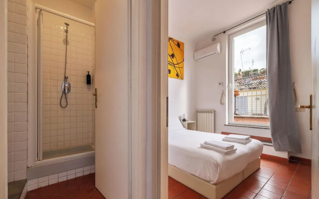 Modern Apt near Piazza di Spagna