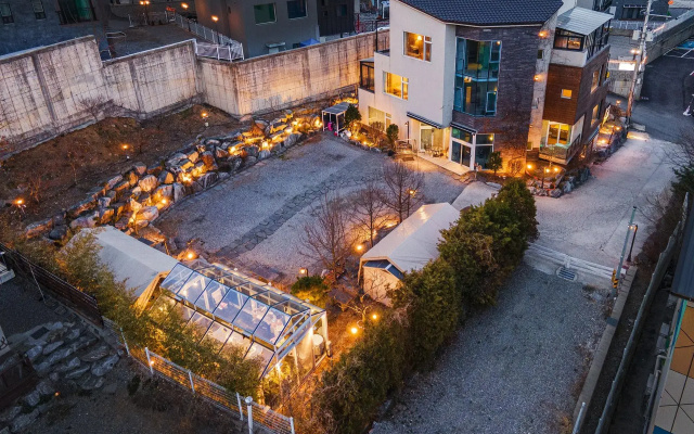 Koi Pension Gapyeong