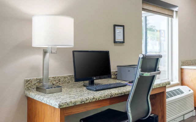 Comfort Inn & Suites Temple - Medical Center