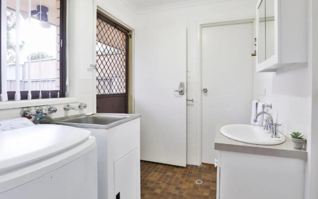 Allure Apartments - Central