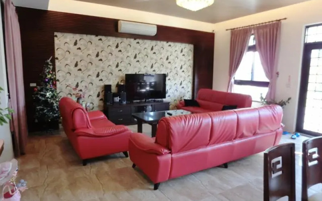 Ai Wan Jia Bed and Breakfast