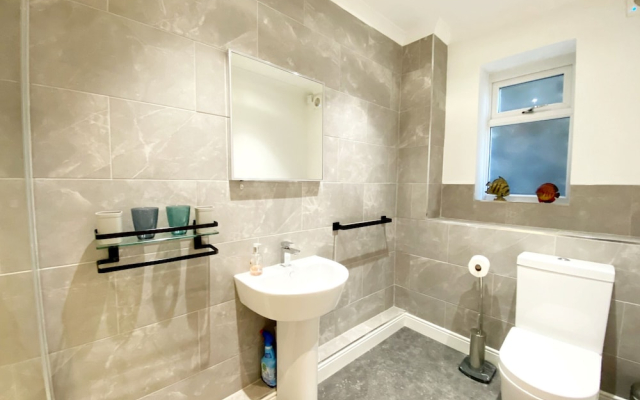 Ockendon House Apartment A