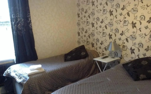 Becket Guest House