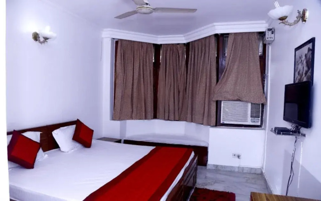 Hotel Batra Holiday Home