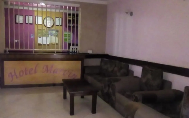 Marvin Hotel