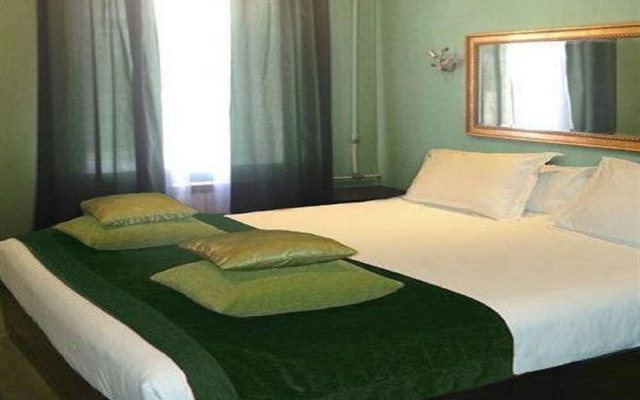 Rojdestvensky Hotel