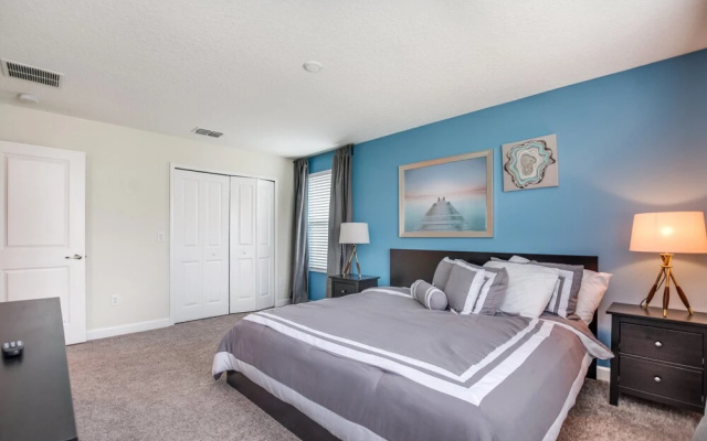 1572 Flange Drive