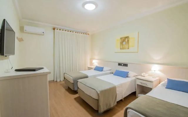 Hotel Tirolesa