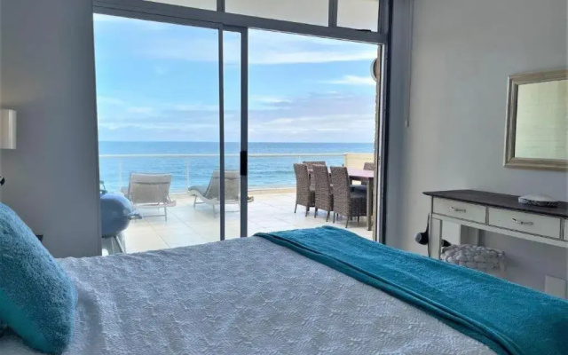 Beachfront @ Driftwood 6 Luxury Family Apartment