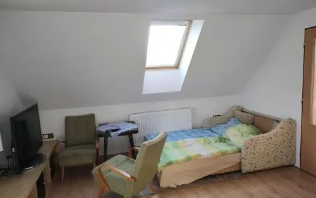 Apartman V Podkrovi